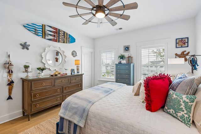 1537 Menhaden Lane, Mount Pleasant, SC 29466