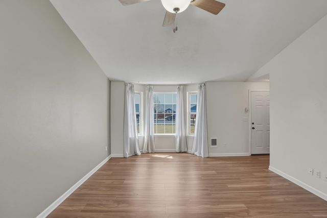 2004 SW 29th Street, Redmond, OR 97756