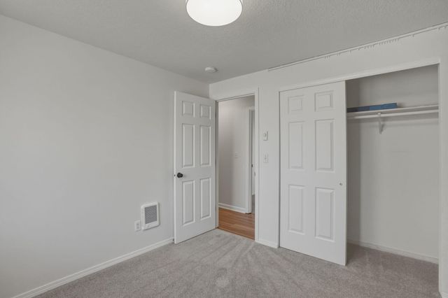 2004 SW 29th Street, Redmond, OR 97756