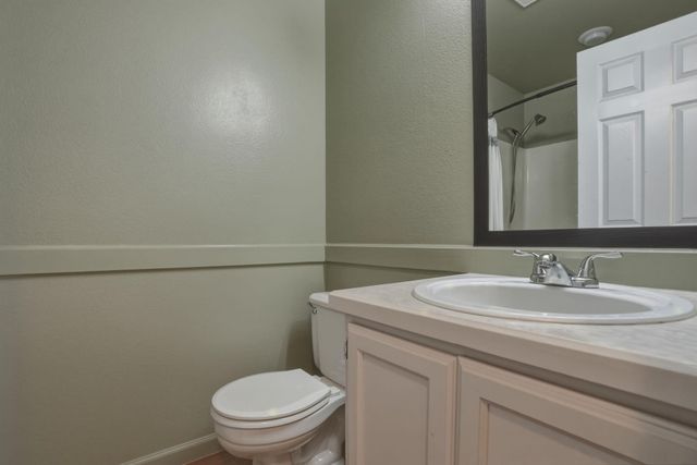 2004 SW 29th Street, Redmond, OR 97756