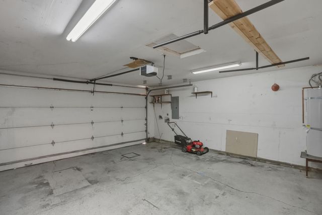 2004 SW 29th Street, Redmond, OR 97756