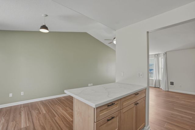 2004 SW 29th Street, Redmond, OR 97756