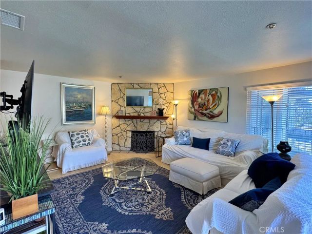 230 S Catalina 203, Redondo Beach, CA 90277