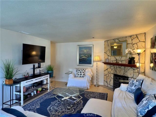 230 S Catalina 203, Redondo Beach, CA 90277