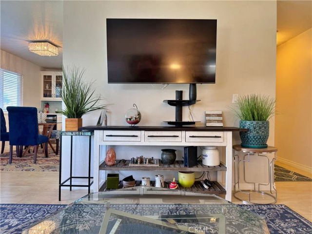 230 S Catalina 203, Redondo Beach, CA 90277