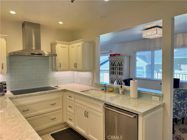 230 S Catalina 203, Redondo Beach, CA 90277