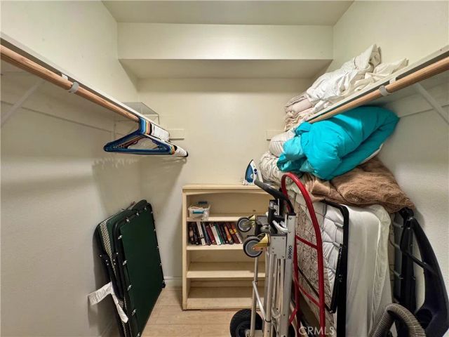 230 S Catalina 203, Redondo Beach, CA 90277