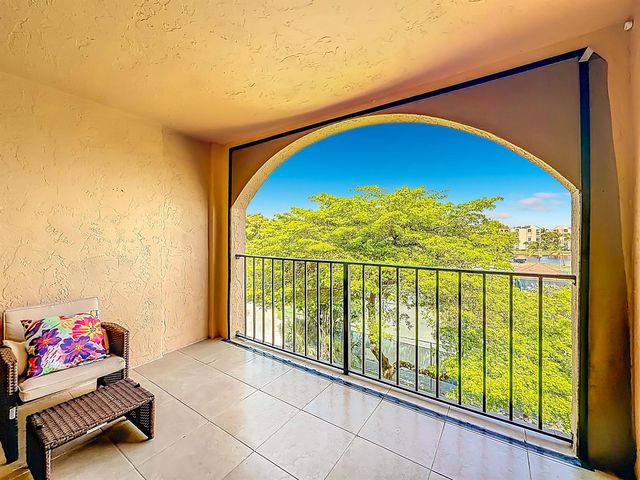 755 Dotterel Road 1411, Delray Beach, FL 33444