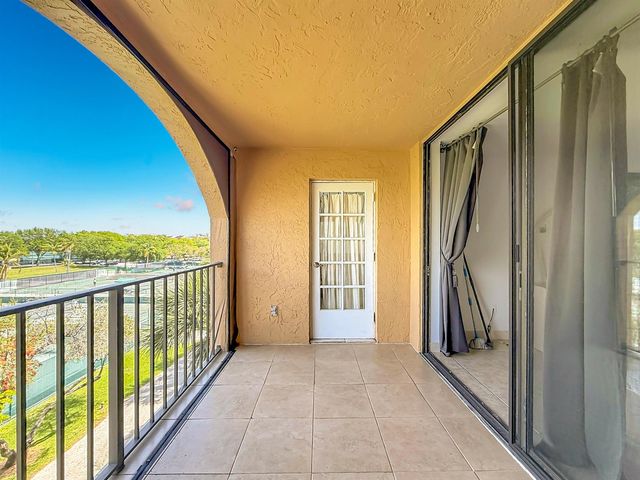 755 Dotterel Road 1411, Delray Beach, FL 33444