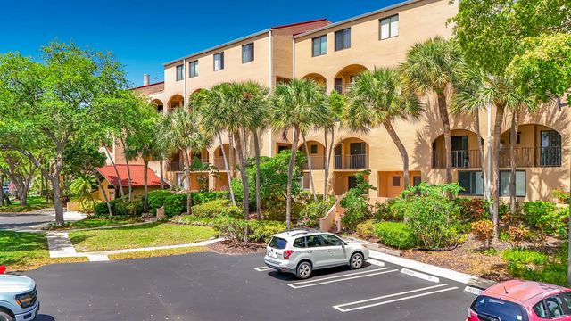 755 Dotterel Road 1411, Delray Beach, FL 33444