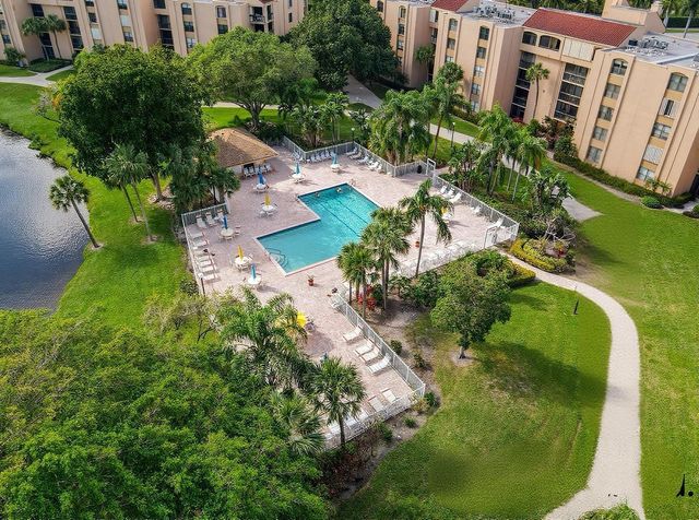 755 Dotterel Road 1411, Delray Beach, FL 33444
