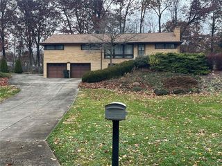 8915 Colton Street NW, Massillon, OH 44646