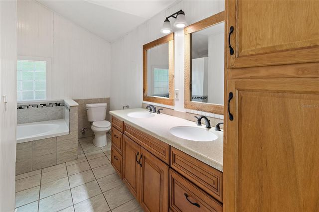 407 E POLK AVENUE, Lake Wales, FL 33853