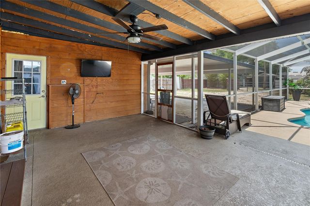 407 E POLK AVENUE, Lake Wales, FL 33853