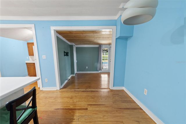 407 E POLK AVENUE, Lake Wales, FL 33853