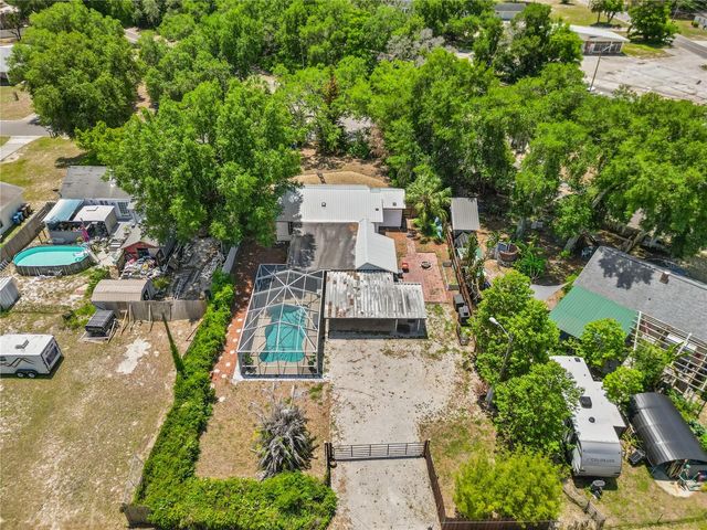 407 E POLK AVENUE, Lake Wales, FL 33853