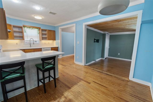 407 E POLK AVENUE, Lake Wales, FL 33853