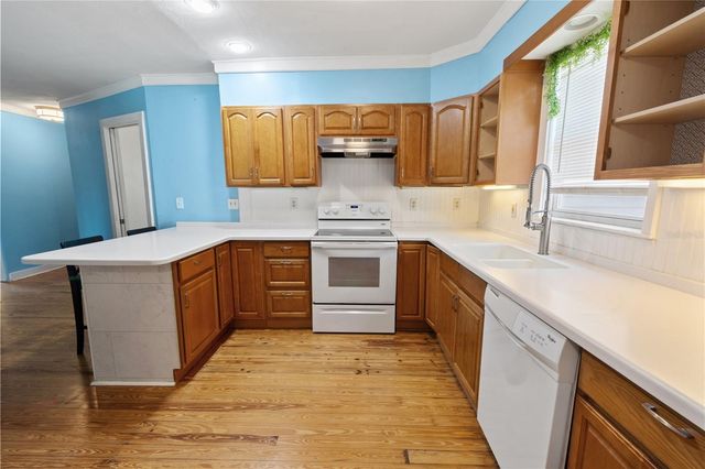 407 E POLK AVENUE, Lake Wales, FL 33853