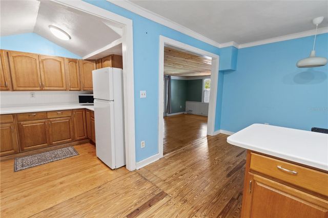 407 E POLK AVENUE, Lake Wales, FL 33853