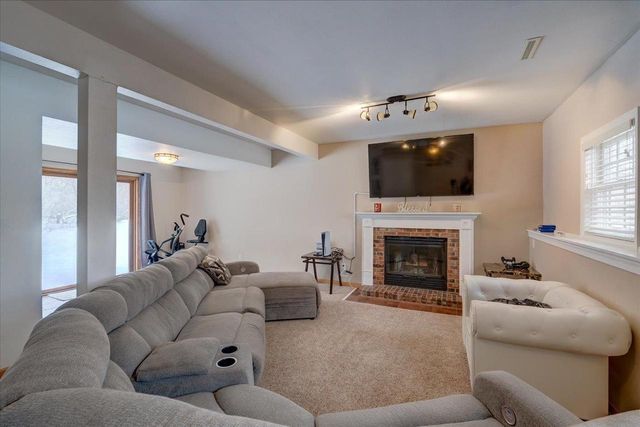 14 Sedona Court, Madison, WI 53719