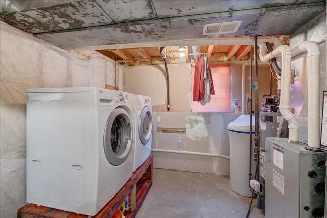 14 Sedona Court, Madison, WI 53719