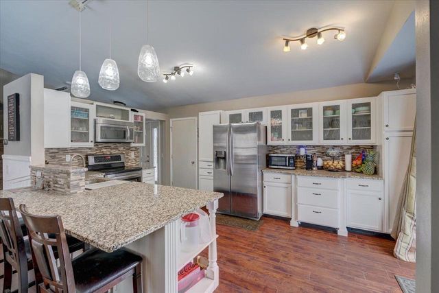 14 Sedona Court, Madison, WI 53719