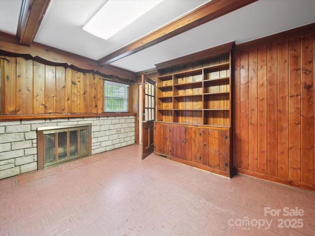 202 Greenwood Lane, Wadesboro, NC 28170