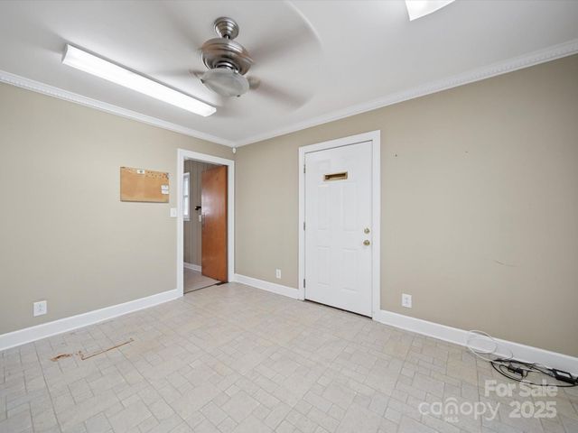 202 Greenwood Lane, Wadesboro, NC 28170