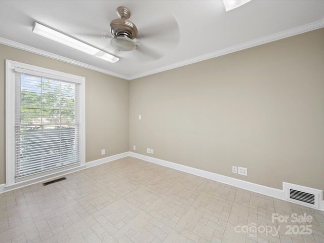 202 Greenwood Lane, Wadesboro, NC 28170