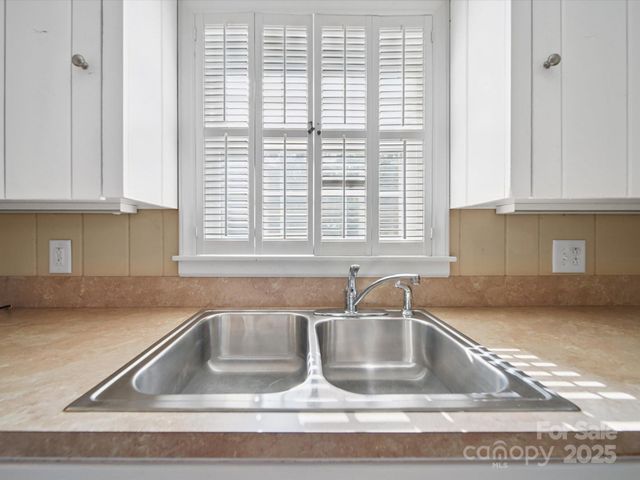 202 Greenwood Lane, Wadesboro, NC 28170