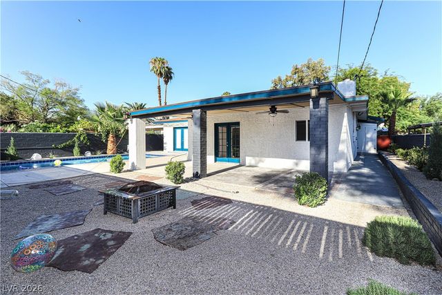 2100 SANTA YNEZ Drive, Las Vegas, NV 89104