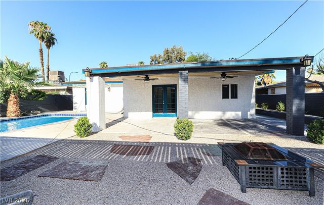 2100 SANTA YNEZ Drive, Las Vegas, NV 89104