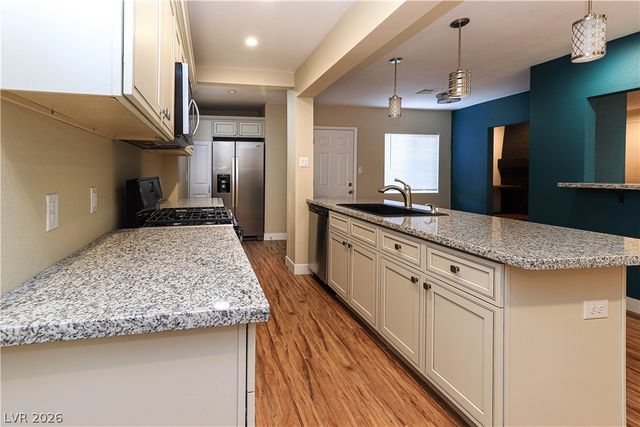 2100 SANTA YNEZ Drive, Las Vegas, NV 89104