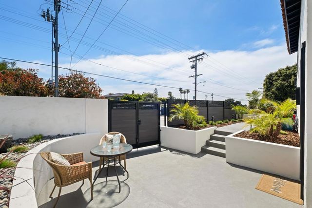 608 Forward Street, La Jolla, CA 92037