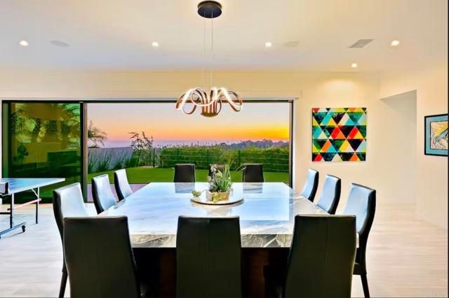 2170 Via Nina, La Jolla (san Diego), CA 92037