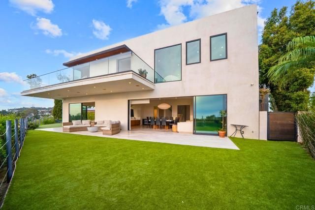 2170 Via Nina, La Jolla (san Diego), CA 92037