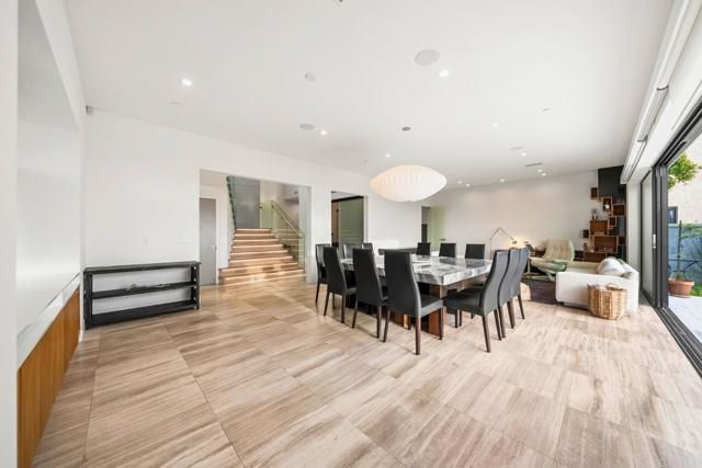 2170 Via Nina, La Jolla (san Diego), CA 92037