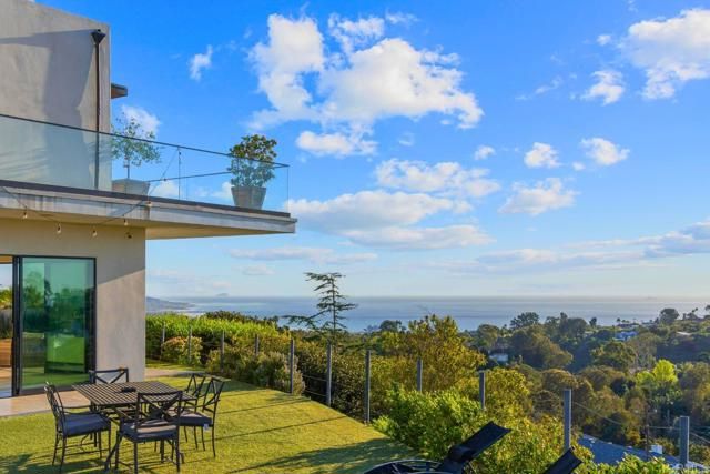 2170 Via Nina, La Jolla (san Diego), CA 92037