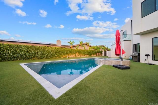 2170 Via Nina, La Jolla (san Diego), CA 92037