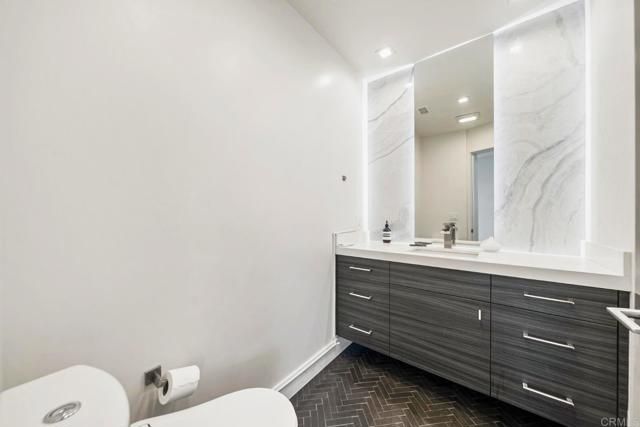 2170 Via Nina, La Jolla (san Diego), CA 92037