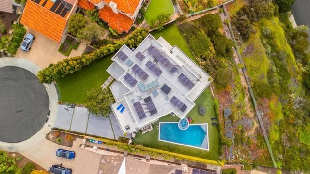 2170 Via Nina, La Jolla (san Diego), CA 92037