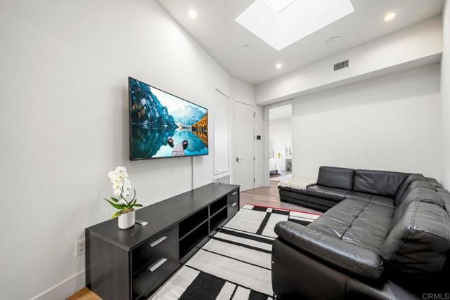 2170 Via Nina, La Jolla (san Diego), CA 92037