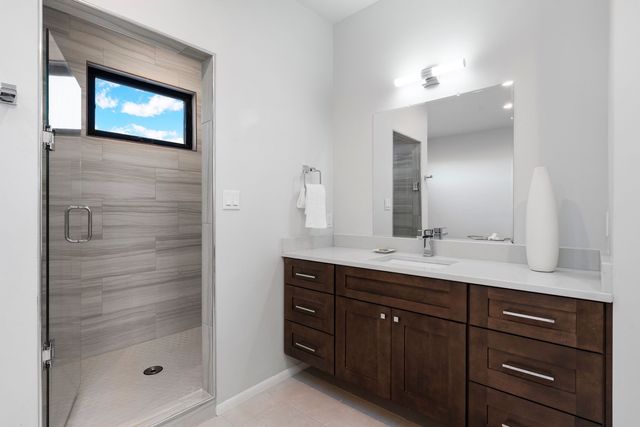 73 Condesa Road, Santa Fe, NM 87508