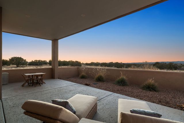 73 Condesa Road, Santa Fe, NM 87508