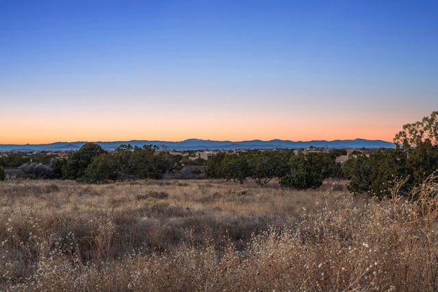 73 Condesa Road, Santa Fe, NM 87508