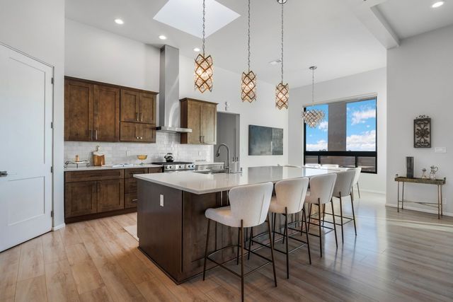 73 Condesa Road, Santa Fe, NM 87508