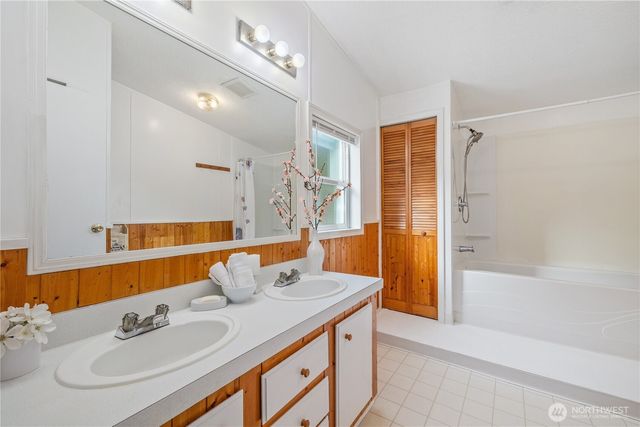 18618 27th Street NW, Lakebay, WA 98349