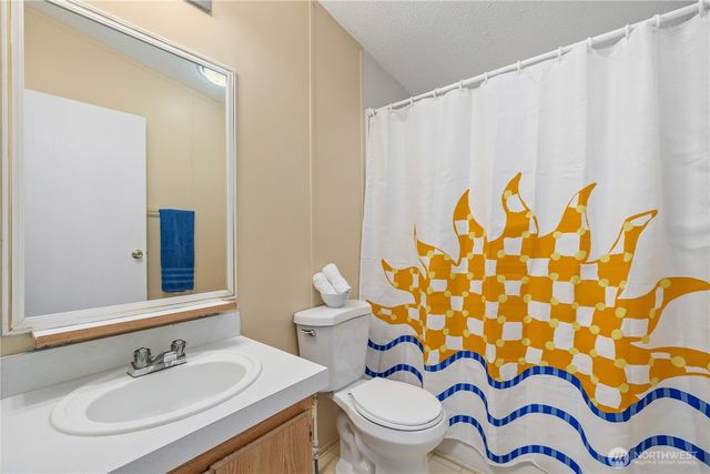 18618 27th Street NW, Lakebay, WA 98349