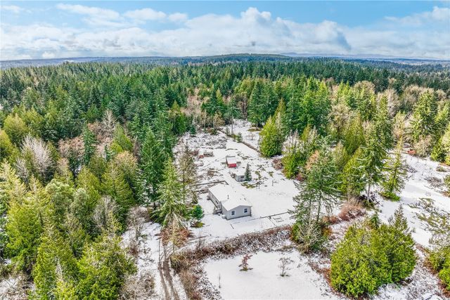 18618 27th Street NW, Lakebay, WA 98349