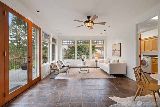3135 NW Lacamas Drive, Camas, WA 98607